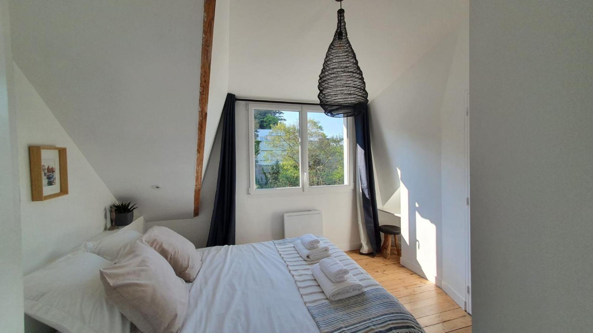 Anatoline Audierne Appart'Hotel Vue Mer - Sea & Harbor Stay Exteriör bild